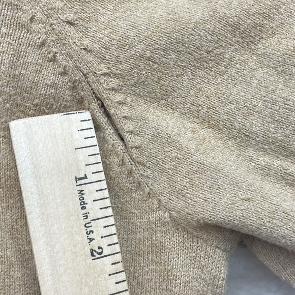 LL Bean Mens Sweater Extra Large Tan Cotton Cashmere V Neck Preppy Cabincore - Picture 6 of 10